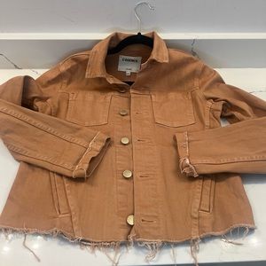 L'AGENCE Janelle Slim Cropped Denim Jacket Camel Raw Hem Size M
